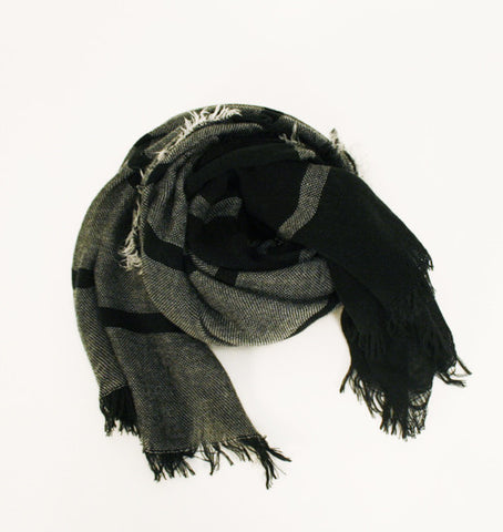 simple stripe scarf in black
